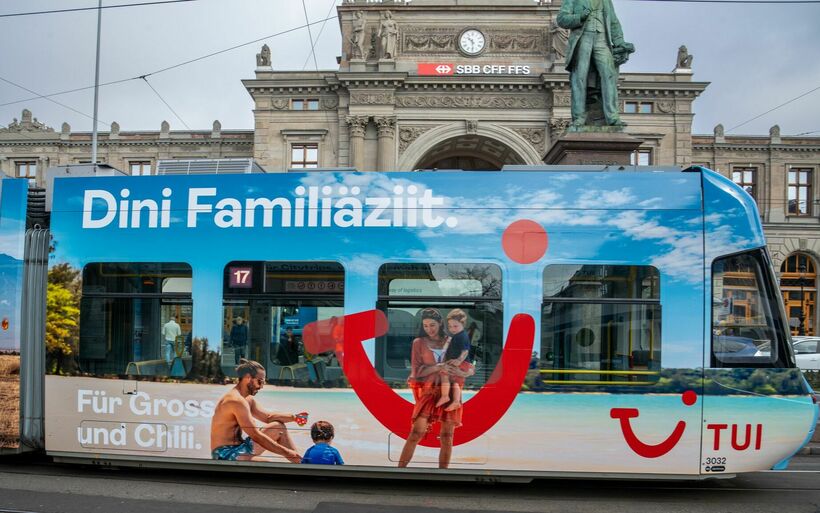 Tui Tram Aussenansicht