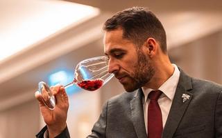 sommelier