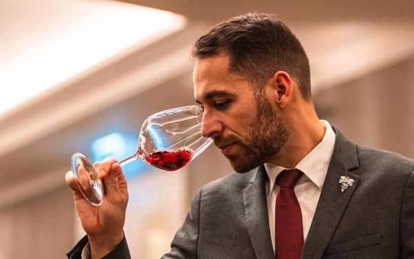 sommelier