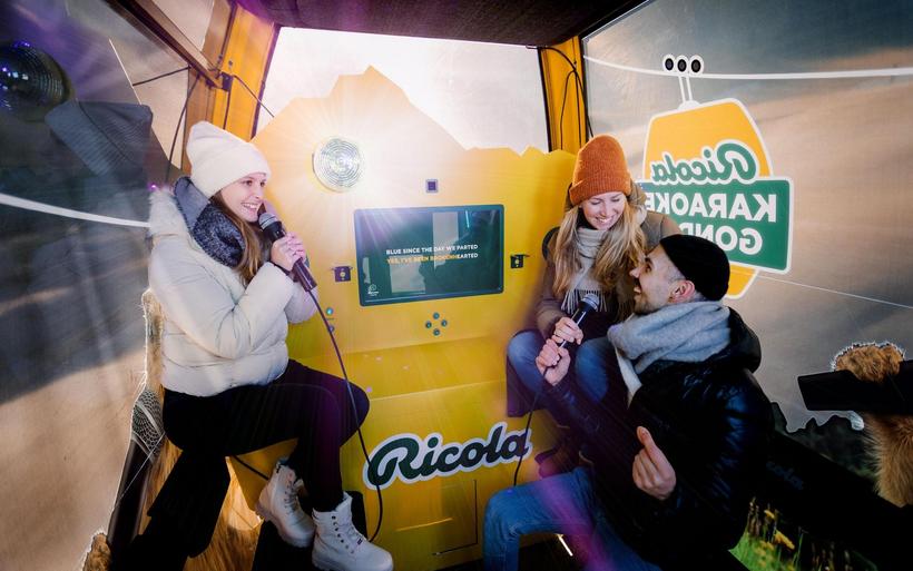 Karaoke-Singen in der Ricola Gondel