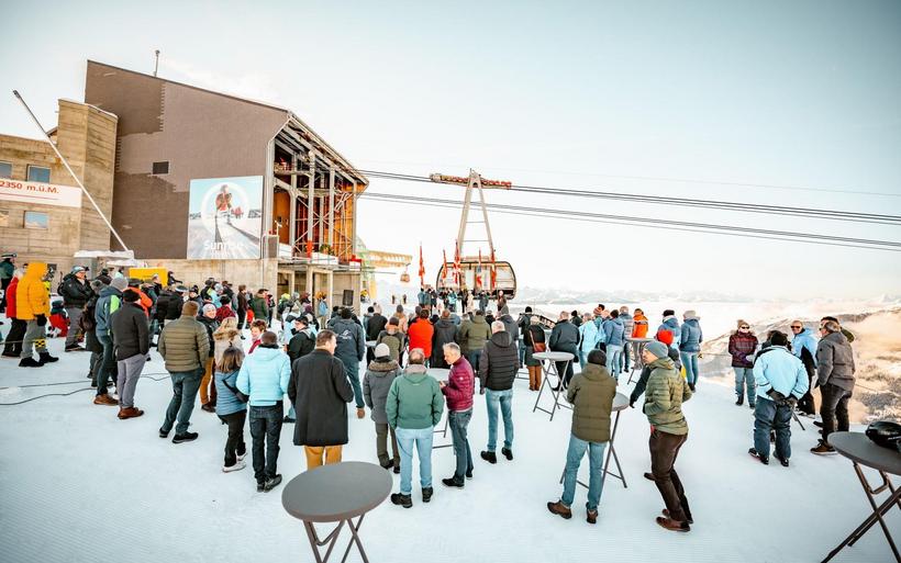 Saisonstart und Einweihung der neuen Gondeln der Torrent-Bahnen in Leukerbad.