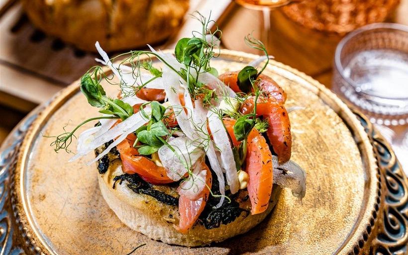Lachsbrötchen