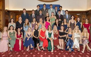 Gruppenbild Diplomfeier