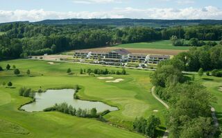 Das Wellnesshotel aus der Vogelpespektive