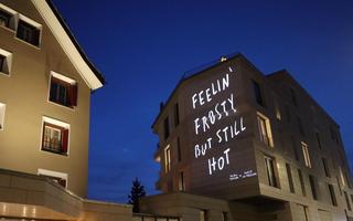 Lichtinstallation von Künstler Pietro Terzini in St. Moritz