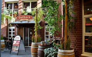 Aussenansicht Outback Lodge