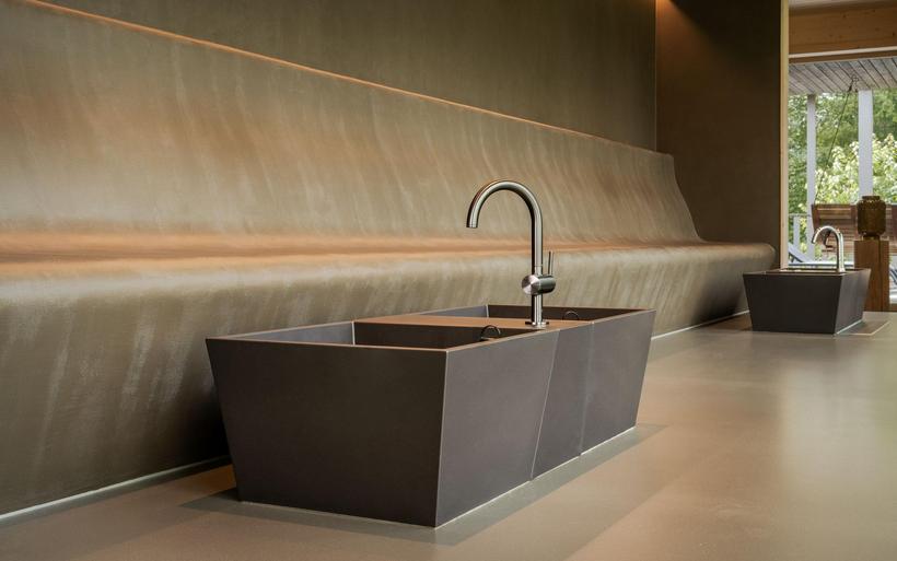 Wellnessbereich im Hotel Schweizerhof Flims