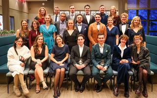 Diplomklasse Unternehmensführung 1