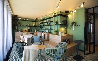  Stay KooooK Genève City