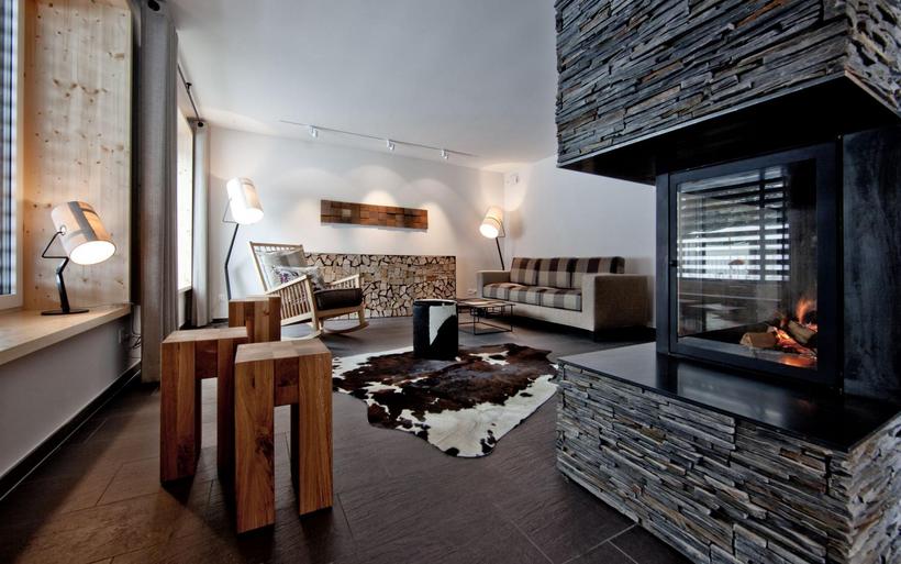 Das Valbella Resort verwendete für den Umbau natürliche Materialien.