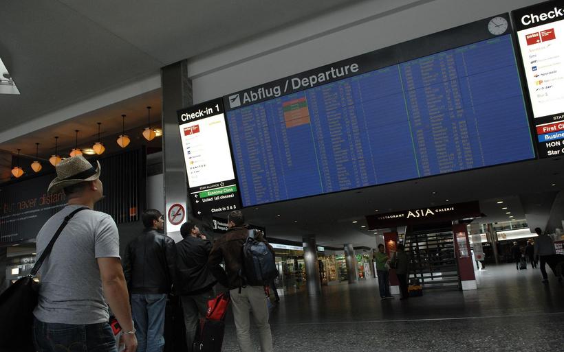 Flughafen Zürich Anzeigetafel der Flüge