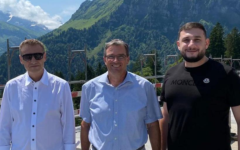 Familie Yildiz und Urs Brotschi