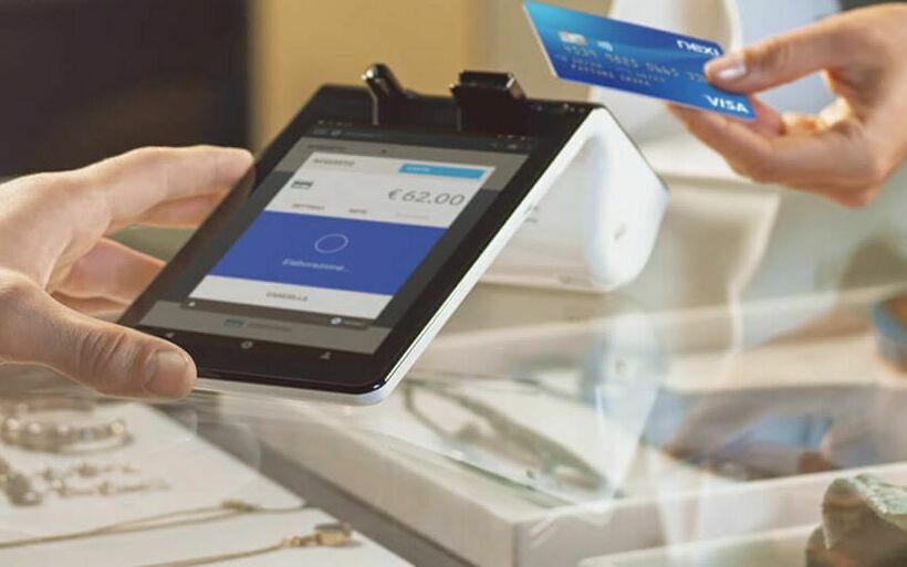 Symbolbild kontaktlos zahlen