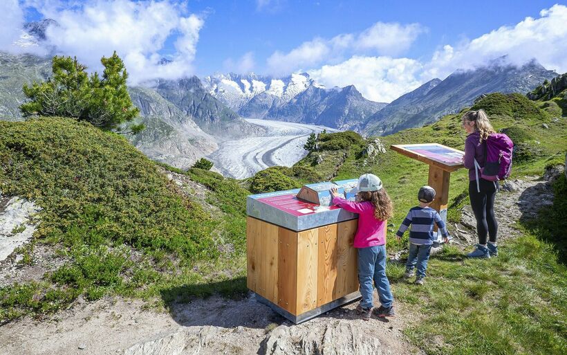 Neuer Geologiesteg auf der Moosfluh Foto