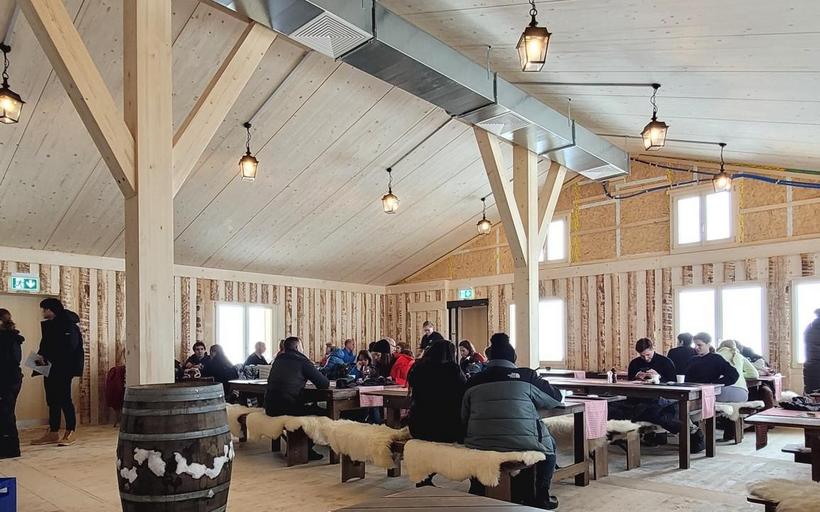 Temporäres Garnotzet von Glacier 3000.