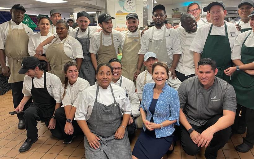 Jacqueline Volkart mit Team