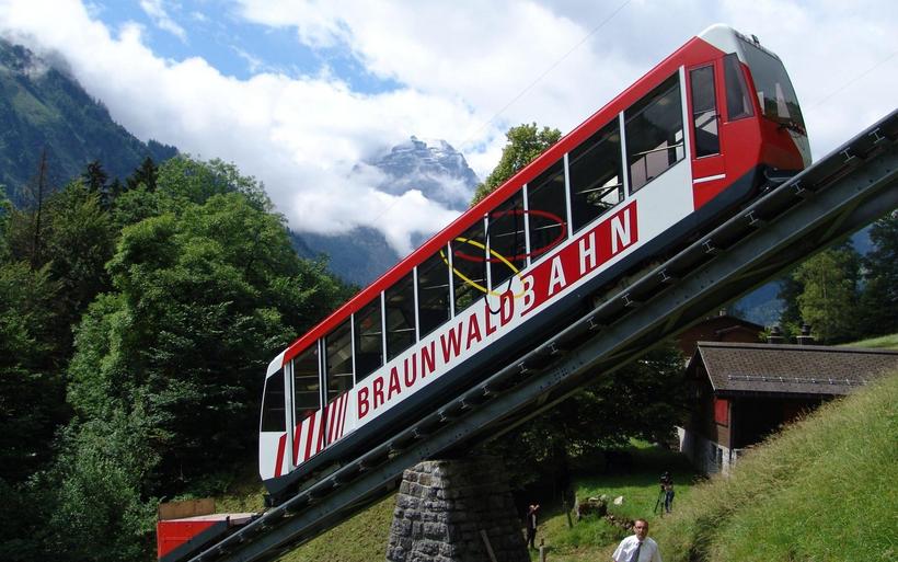 Standseilbahn nach Braunwald